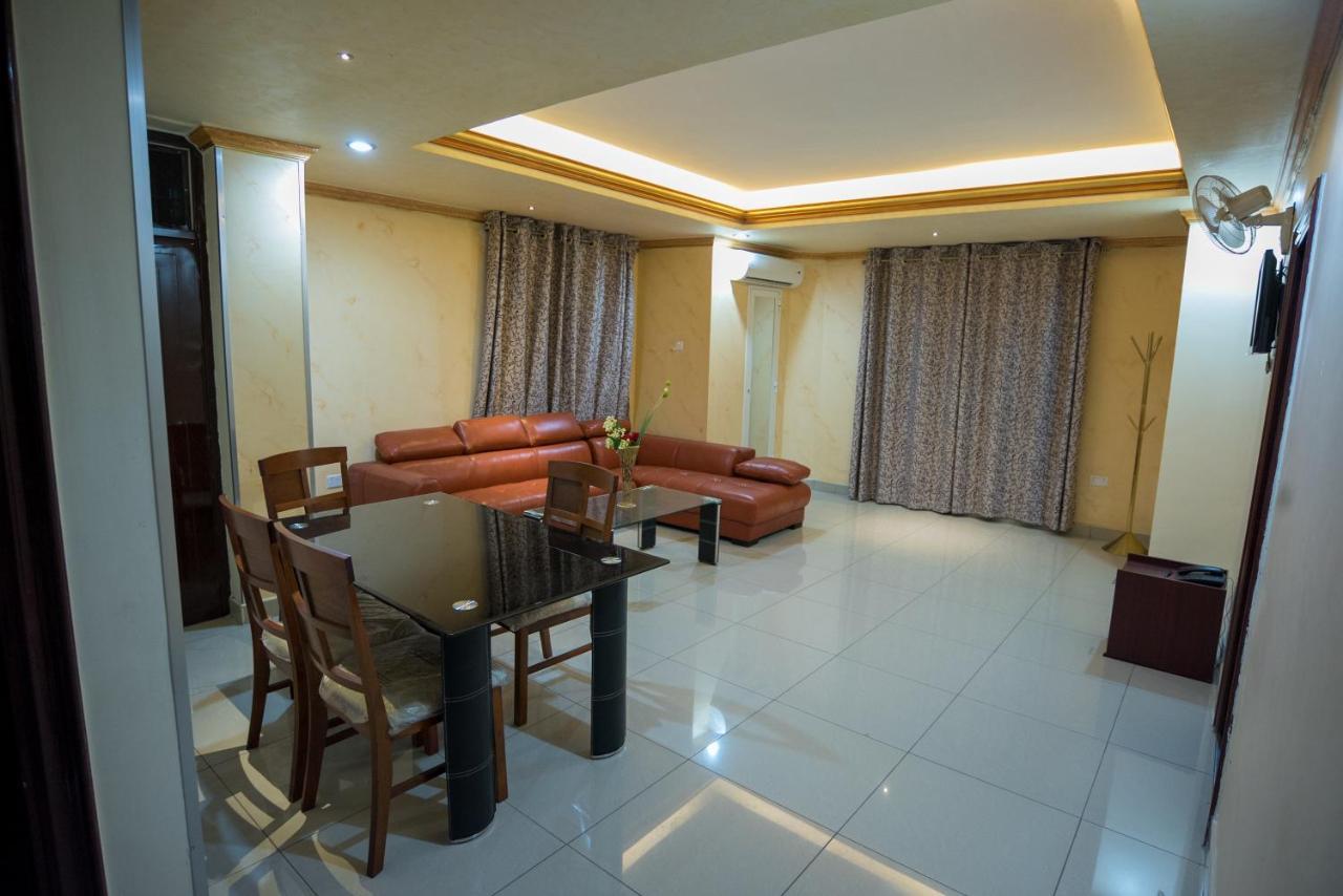 Euro Hotel And Apartments Dar es Salaam Esterno foto