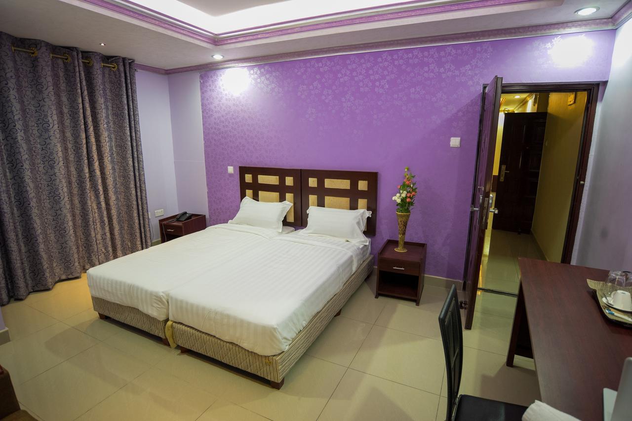 Euro Hotel And Apartments Dar es Salaam Esterno foto