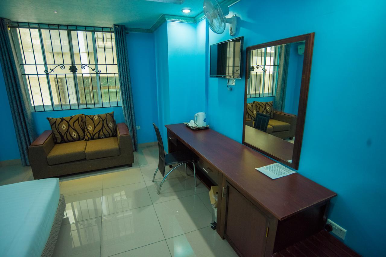 Euro Hotel And Apartments Dar es Salaam Esterno foto